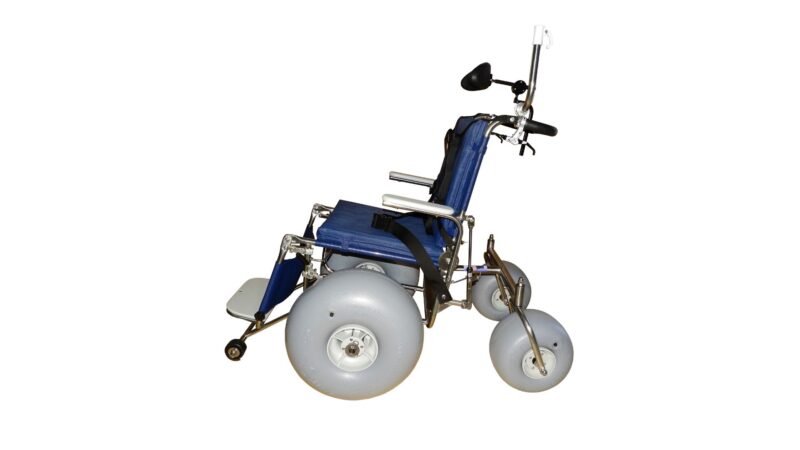 Debug Tilt and Recline Upright Tilt In Space Reclining All Terrain Beach Wheelchair